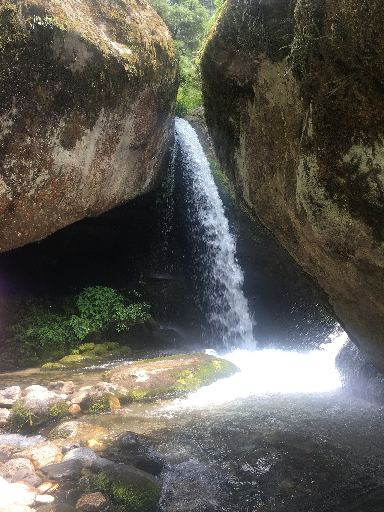 Knoi Waterfall